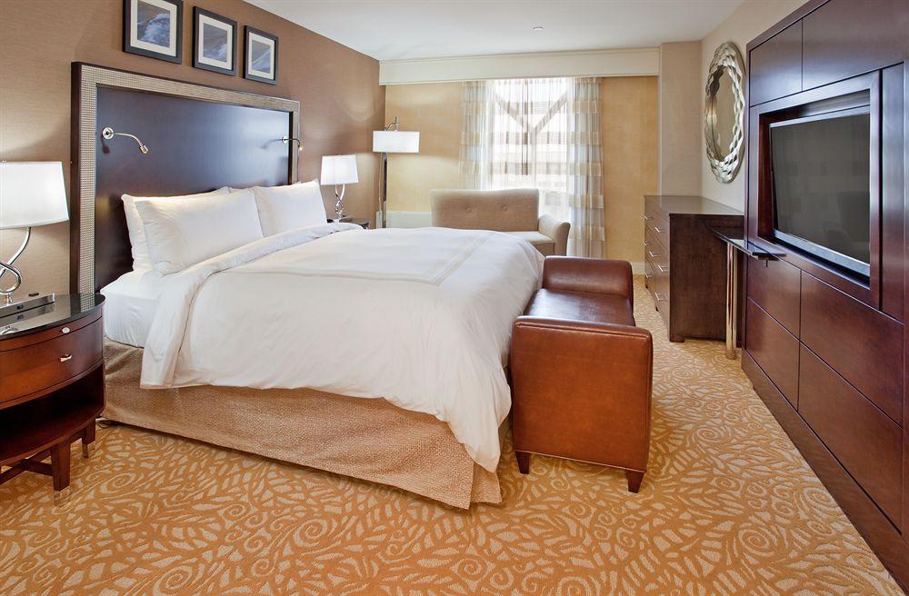 The Lincoln Marriott Cornhusker Hotel Buitenkant foto