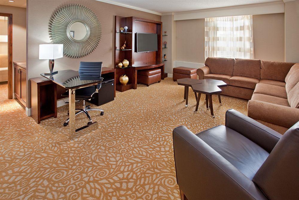 The Lincoln Marriott Cornhusker Hotel Buitenkant foto