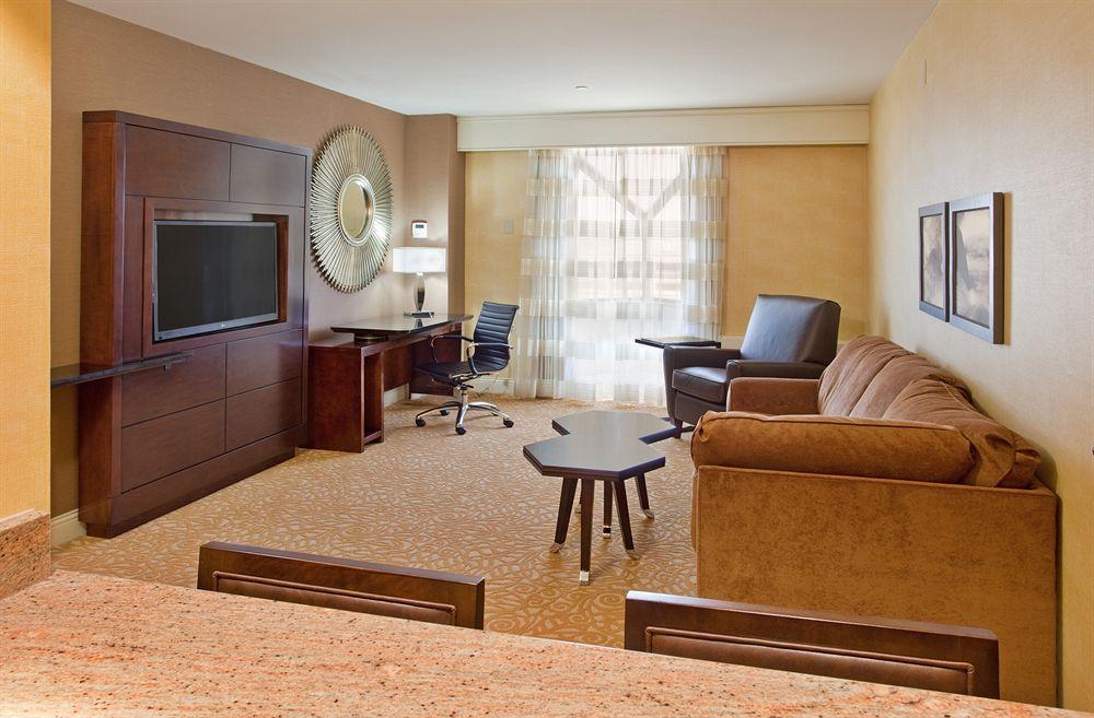 The Lincoln Marriott Cornhusker Hotel Buitenkant foto