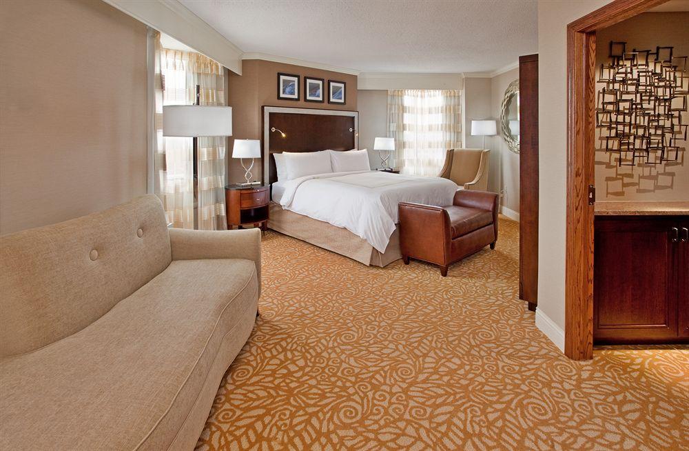The Lincoln Marriott Cornhusker Hotel Buitenkant foto